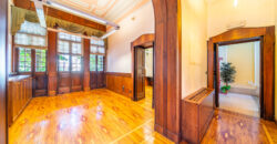 Palazzo Storico Direzionale E Abitazione